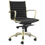 Chaise de bureau basse noire avec piètement doré brossé mat