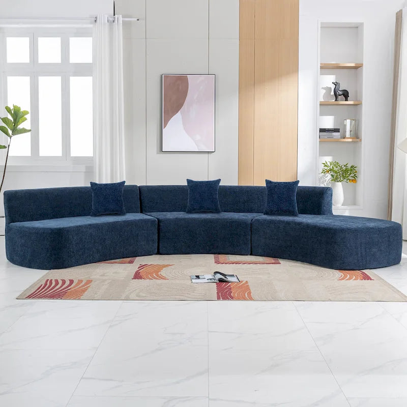 Canapé d'angle incurvé élégant de 136 po en tissu chenille avec trois coussins pour le salon,